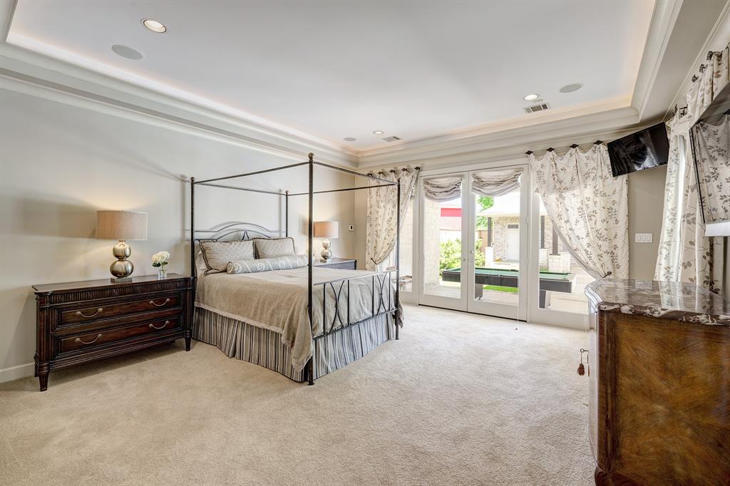 702 Mulberry Lane, Bellaire, Texas image 18