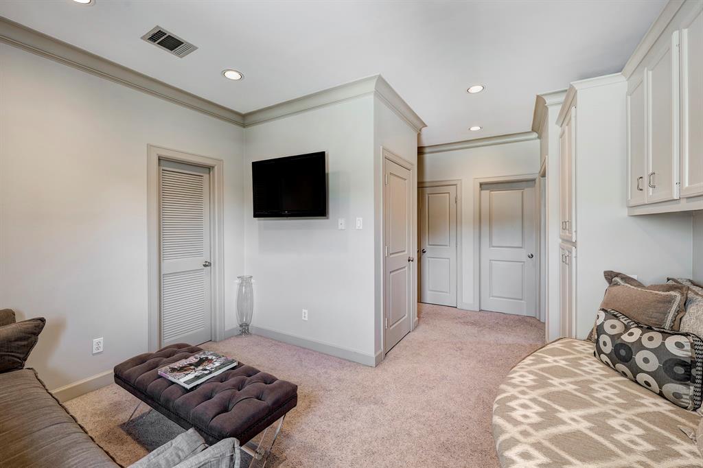 702 Mulberry Lane, Bellaire, Texas image 26
