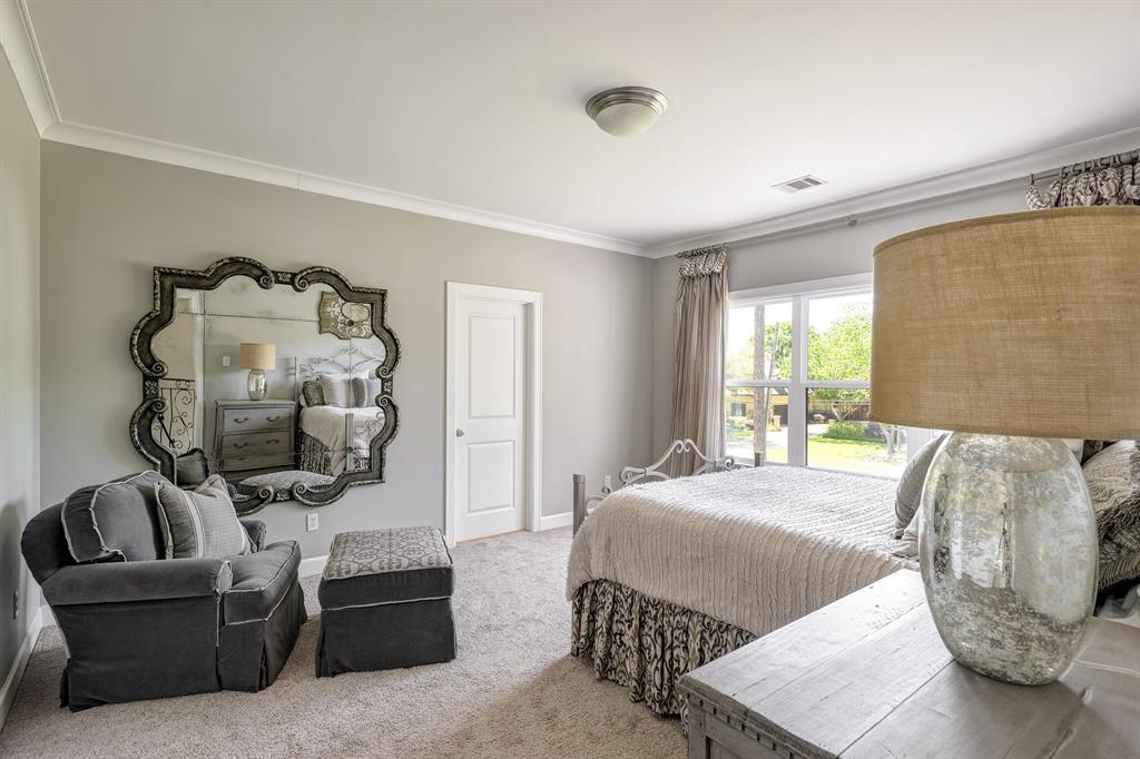 702 Mulberry Lane, Bellaire, Texas image 21