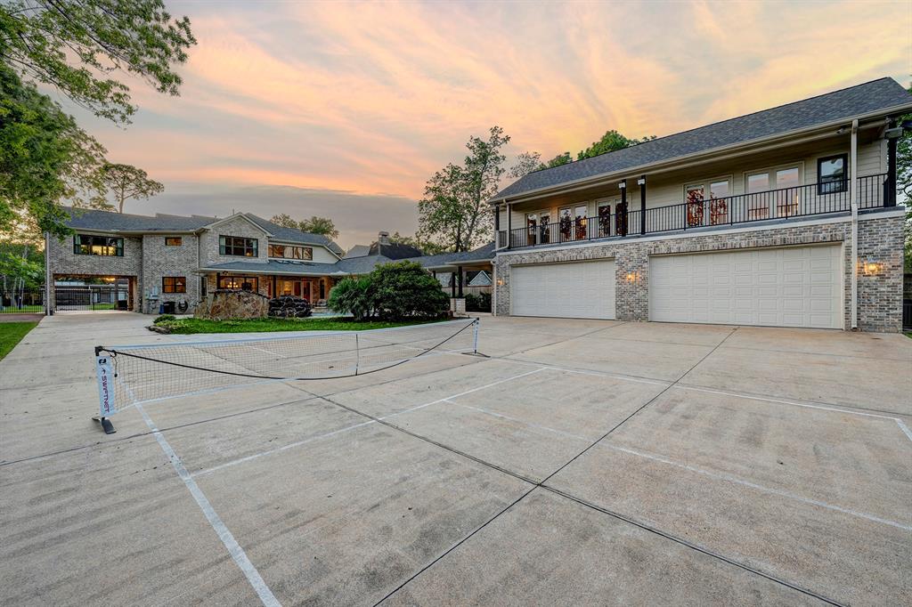 702 Mulberry Lane, Bellaire, Texas image 31
