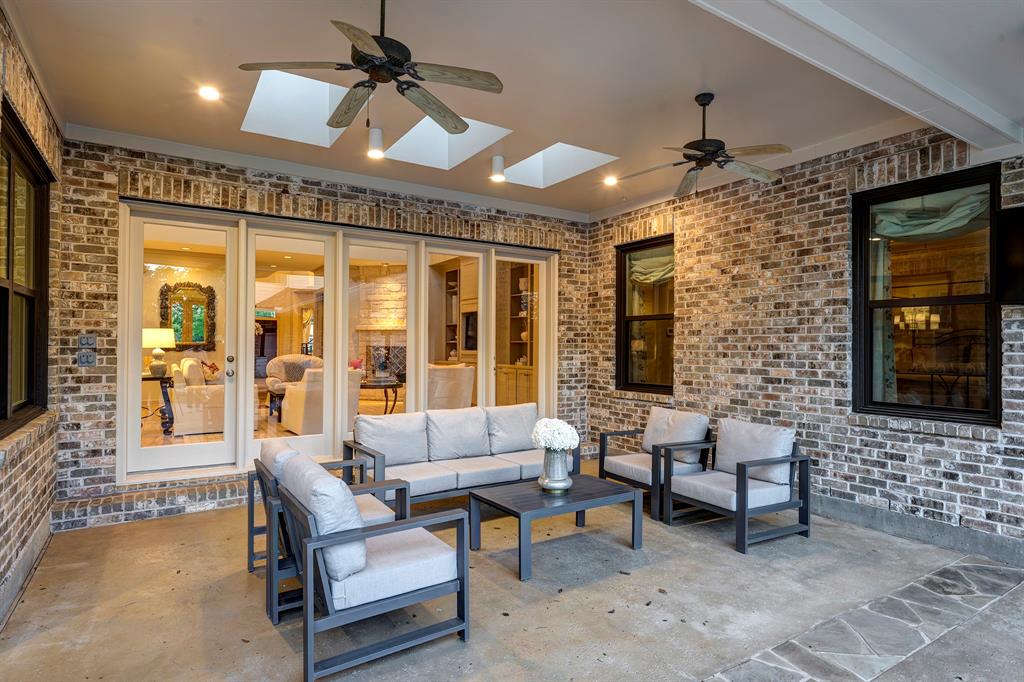 702 Mulberry Lane, Bellaire, Texas image 33
