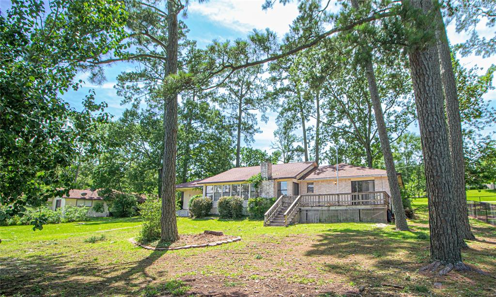 380 W Lake Drive, Livingston, Texas image 29