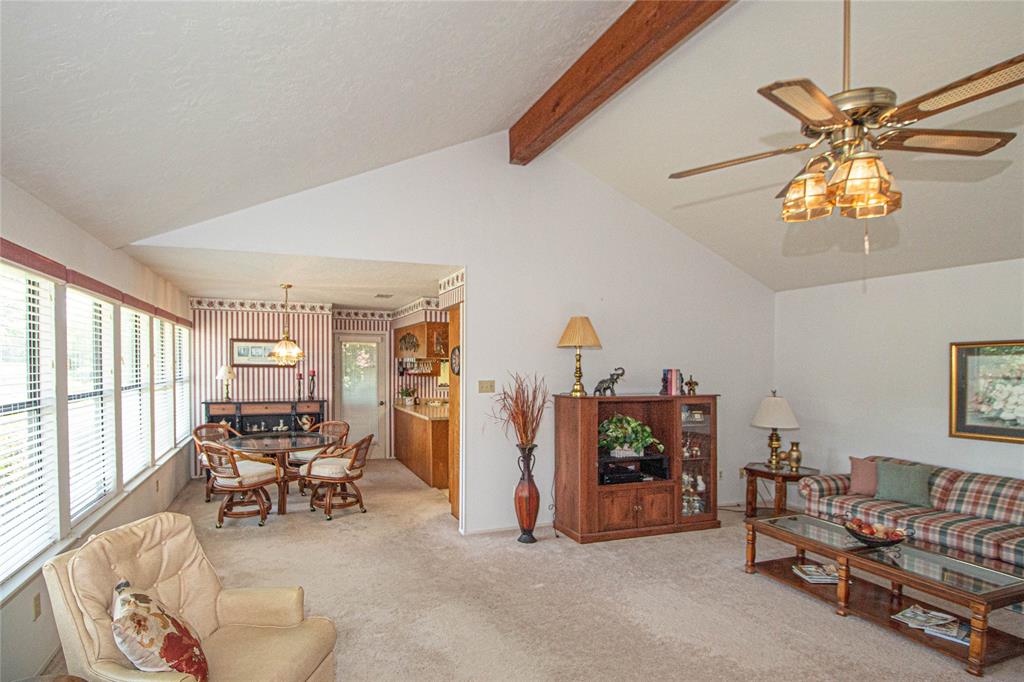 380 W Lake Drive, Livingston, Texas image 10