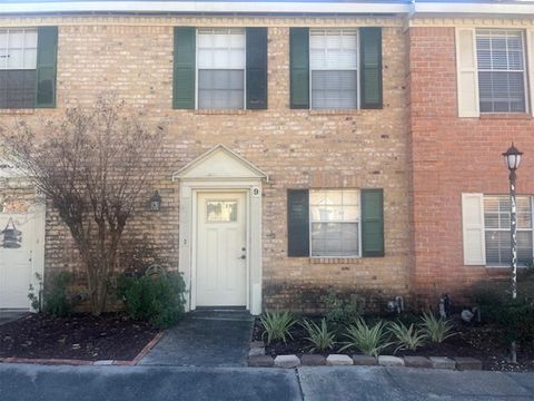 A home in Conroe