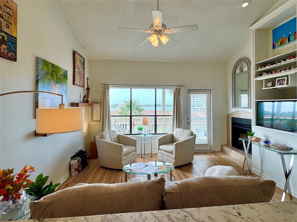 32 Dana Drive, Galveston, Texas image 19