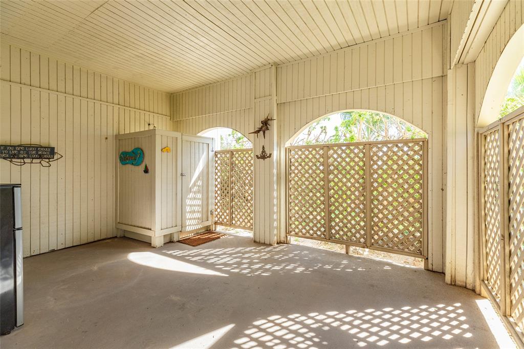 32 Dana Drive, Galveston, Texas image 33
