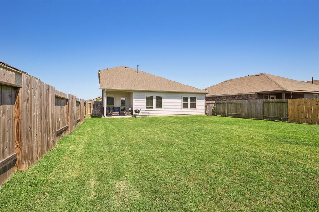 7919 Tamarind Lane, Baytown, Texas image 20