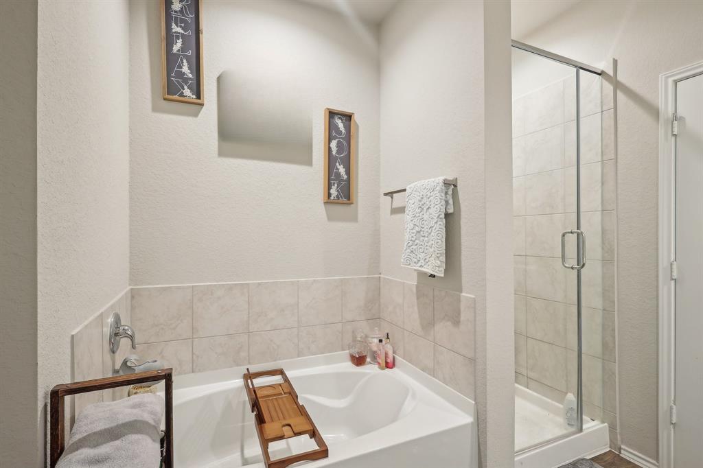 7919 Tamarind Lane, Baytown, Texas image 10