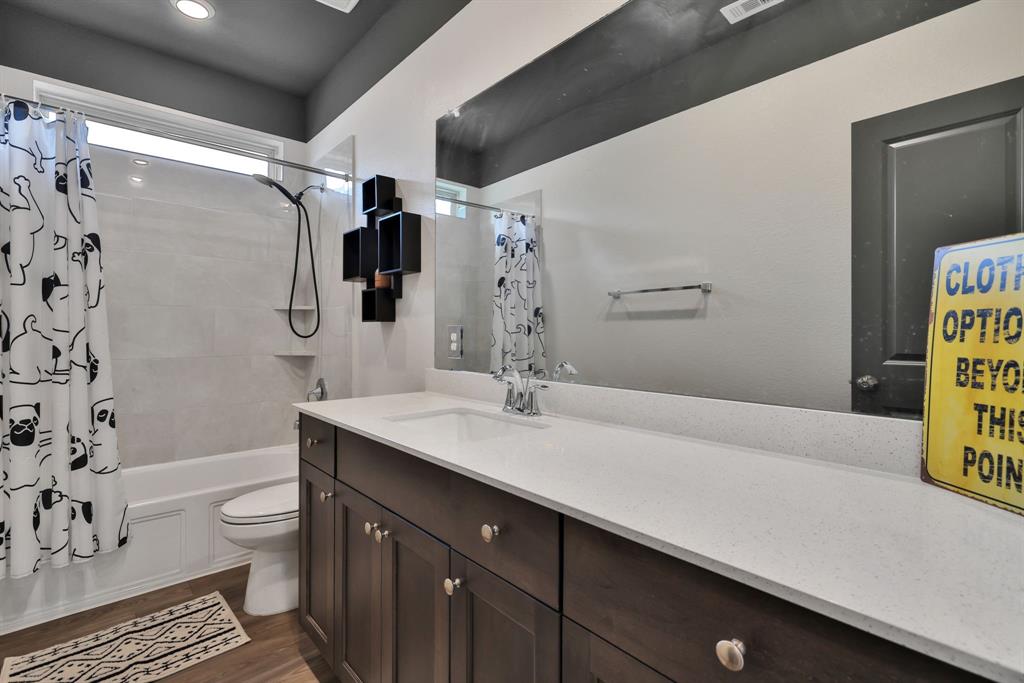 4933 Chester Lake Lane, Porter, Texas image 34
