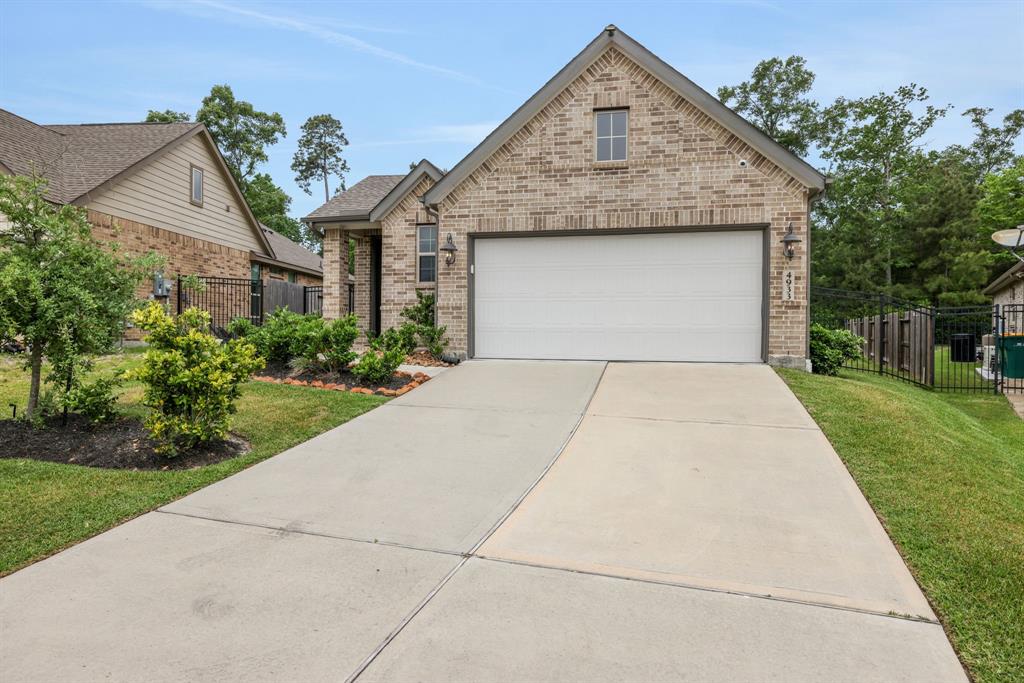 4933 Chester Lake Lane, Porter, Texas image 6