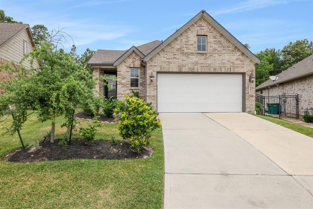 4933 Chester Lake Lane, Porter, Texas image 4