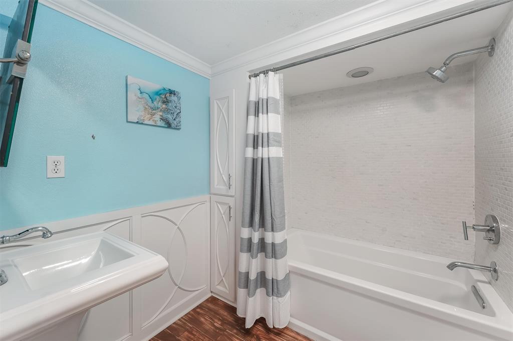 3628 Avenue O 1/2, Galveston, Texas image 25