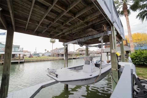 A home in Bayou Vista