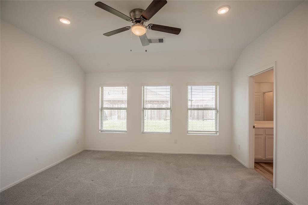 22065 Juniper Crossing Drive, New Caney, Texas image 15