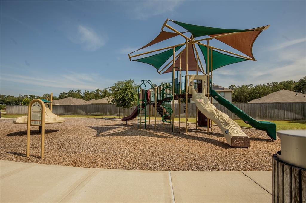 22065 Juniper Crossing Drive, New Caney, Texas image 33