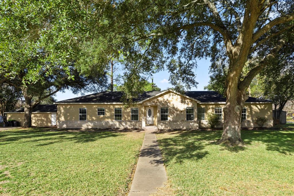 321 Circle Drive, Wharton, Texas image 24