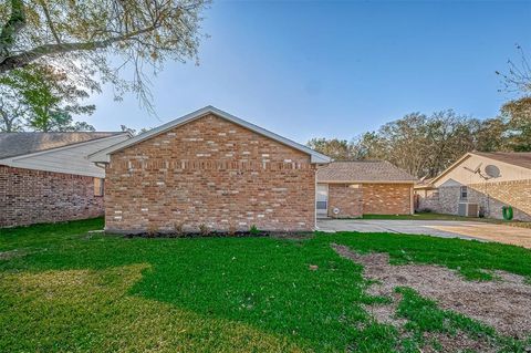 A home in Conroe