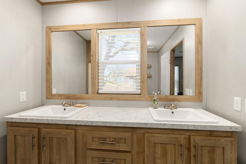 1003/1005 Silver Ore Road, Somerville, Texas image 15