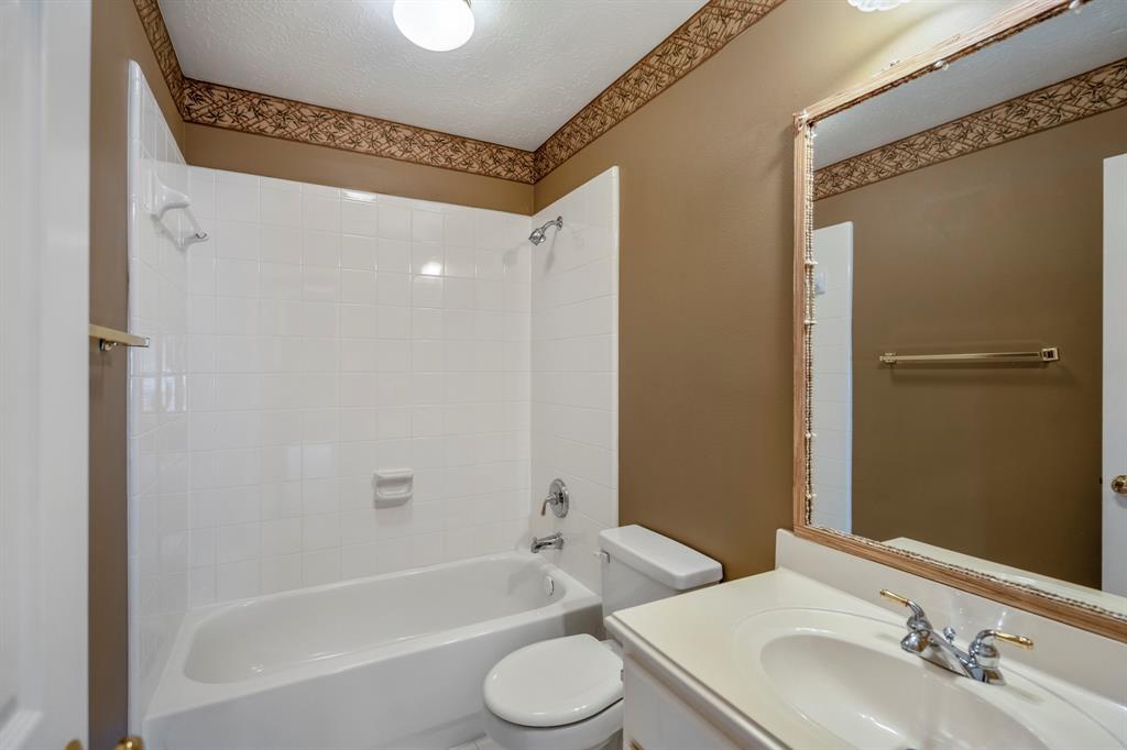 11802 Rue Saint Honore Court, Tomball, Texas image 24