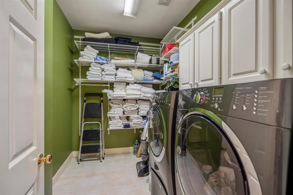 11802 Rue Saint Honore Court, Tomball, Texas image 16