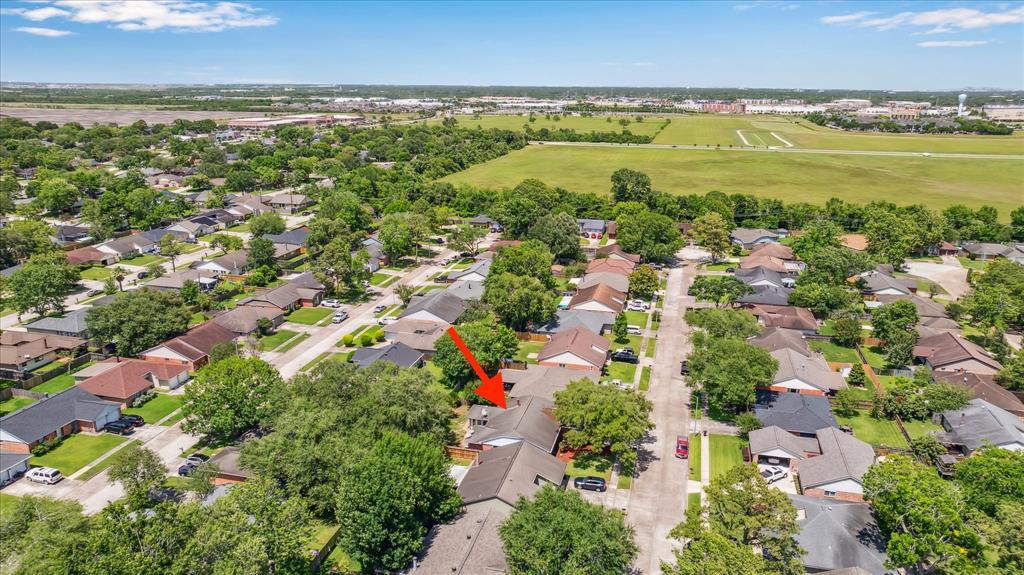 2362 Farriers Bend Drive, Friendswood, Texas image 31