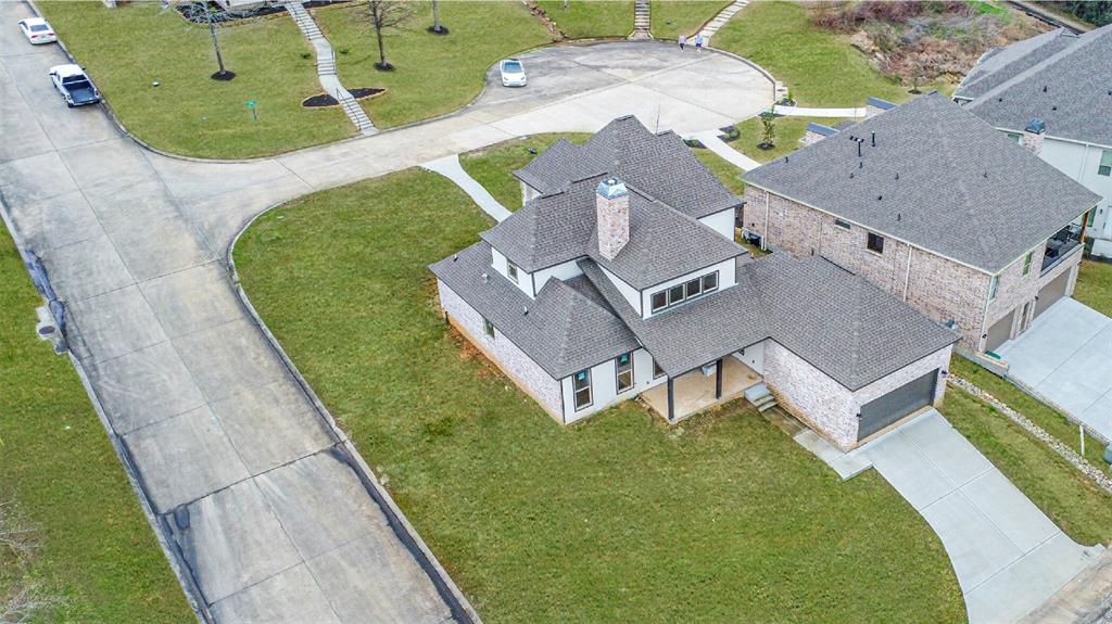 40 Trellis Ct
