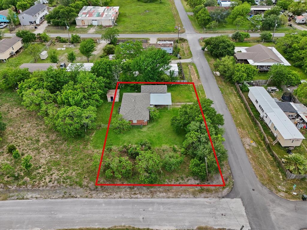 302 19th Street, San Leon, Texas image 7