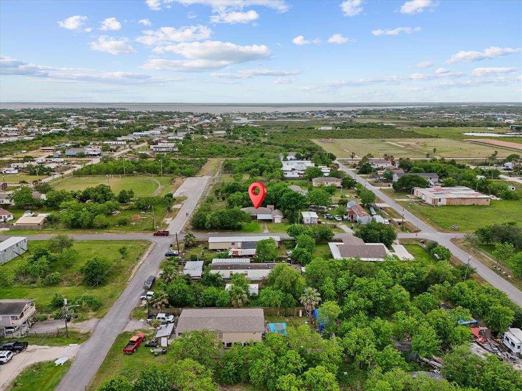 302 19th Street, San Leon, Texas image 8