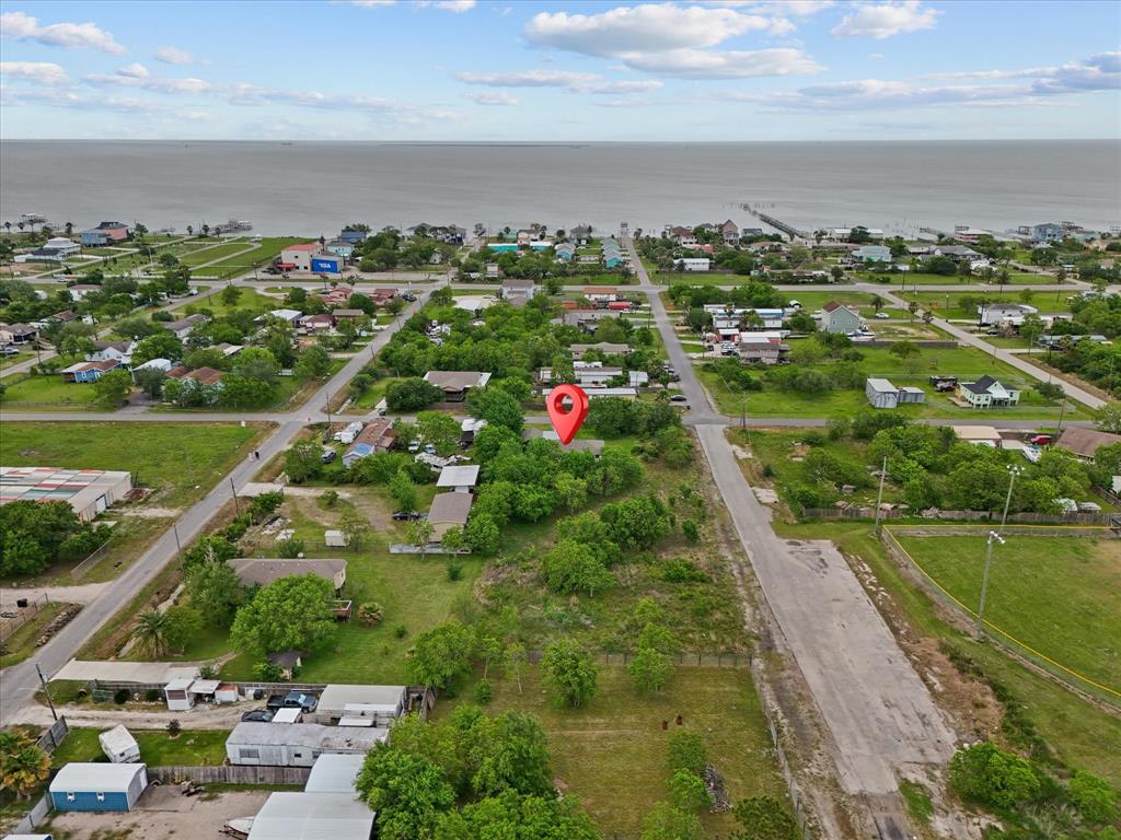 302 19th Street, San Leon, Texas image 2
