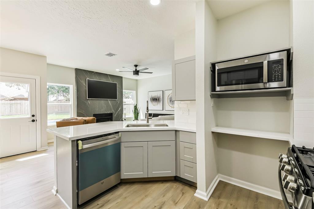 Houston, Texas 77095, United States, 4 Bedrooms Bedrooms, ,3 BathroomsBathrooms,Residential,Active,184276