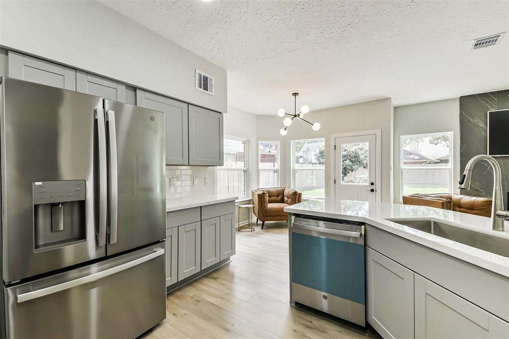 Houston, Texas 77095, United States, 4 Bedrooms Bedrooms, ,3 BathroomsBathrooms,Residential,Active,184276