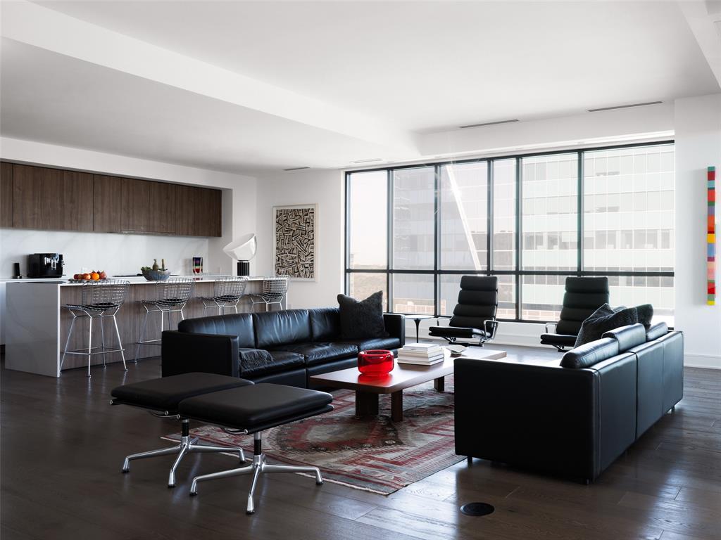 5104 Caroline Street #702, Houston, Texas image 9