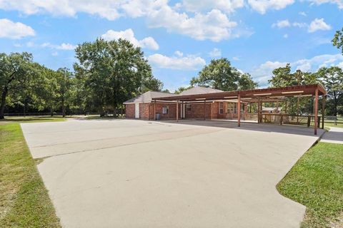 A home in Conroe