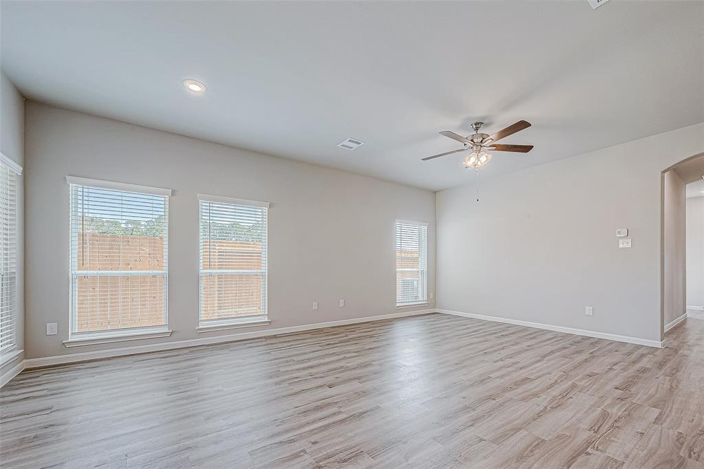 10257 Badger Run Lane, Magnolia, Texas image 9
