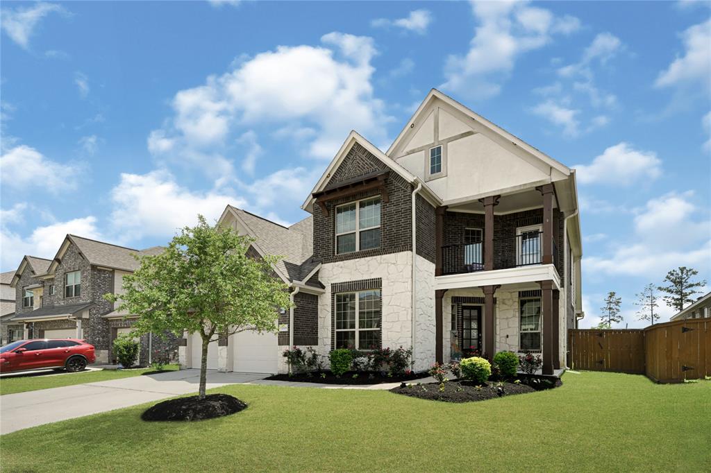 12118 Ballshire Pines Drive Drive, Humble, Texas image 2