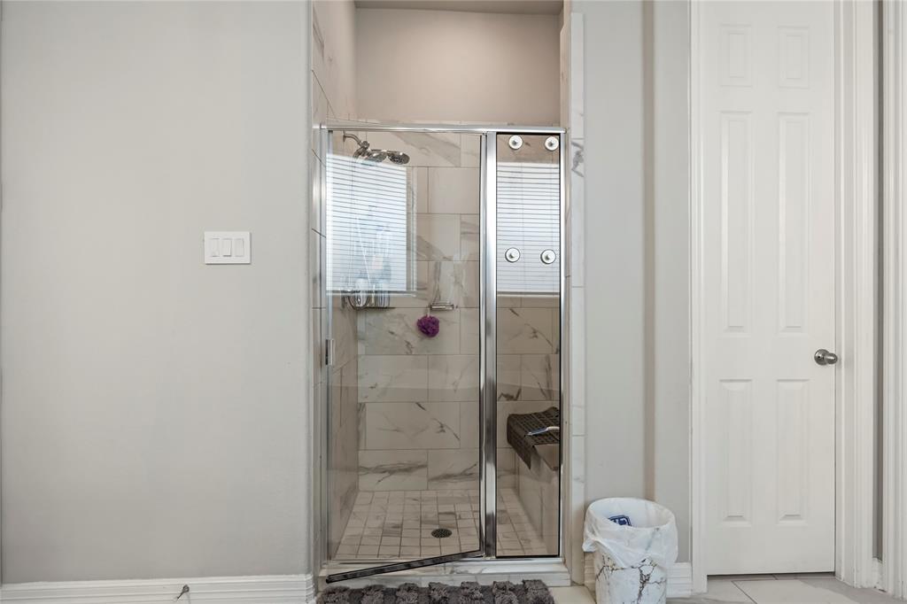 12118 Ballshire Pines Drive Drive, Humble, Texas image 23