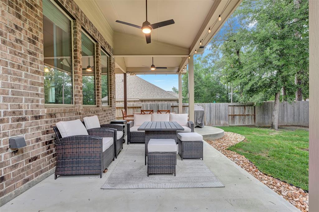 116 Brighton Woods Court, Conroe, Texas image 37