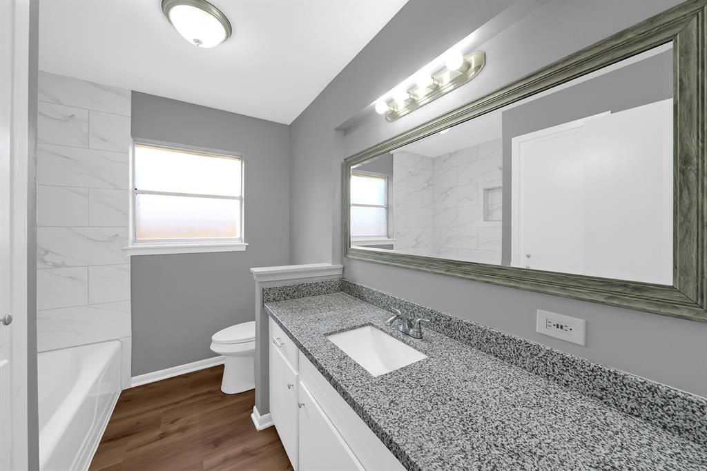 2103 Belvedere Drive, Baytown, Texas image 12