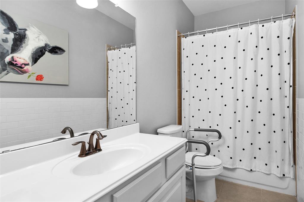 1778 Canyon Lake Creek Drive, Conroe, Texas image 10