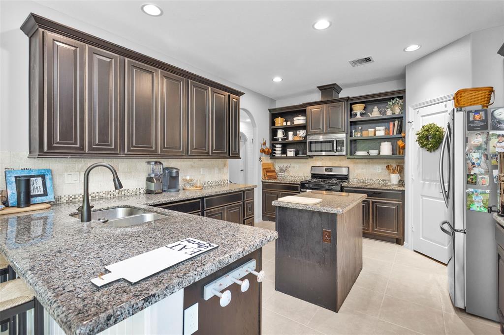 1778 Canyon Lake Creek Drive, Conroe, Texas image 19