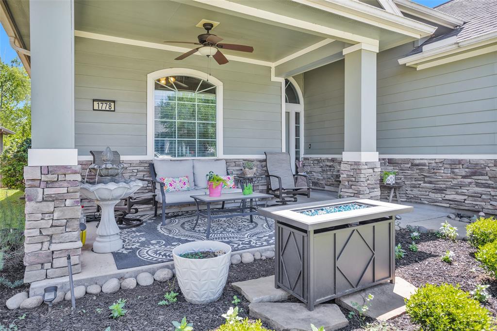 1778 Canyon Lake Creek Drive, Conroe, Texas image 3