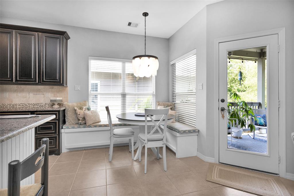 1778 Canyon Lake Creek Drive, Conroe, Texas image 17