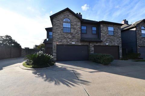 A home in Missouri City