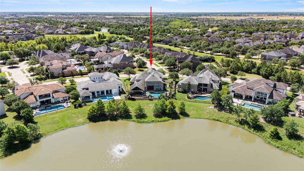 5518 Fleming Rock Lane, Fulshear, Texas image 7