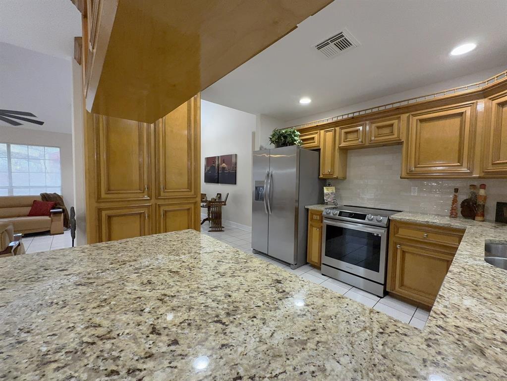 2756 Fm 517 Road, San Leon, Texas image 7
