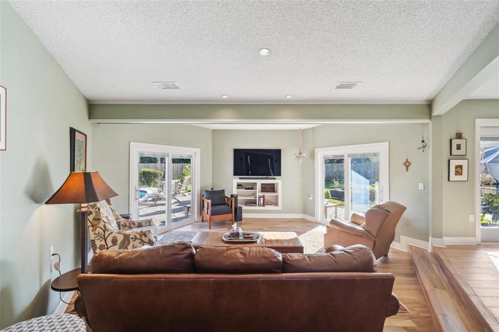 3103 Patricia Lane, Pearland, Texas image 14