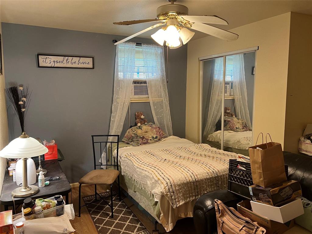 2416 E Bayshore Drive, Dickinson, Texas image 13