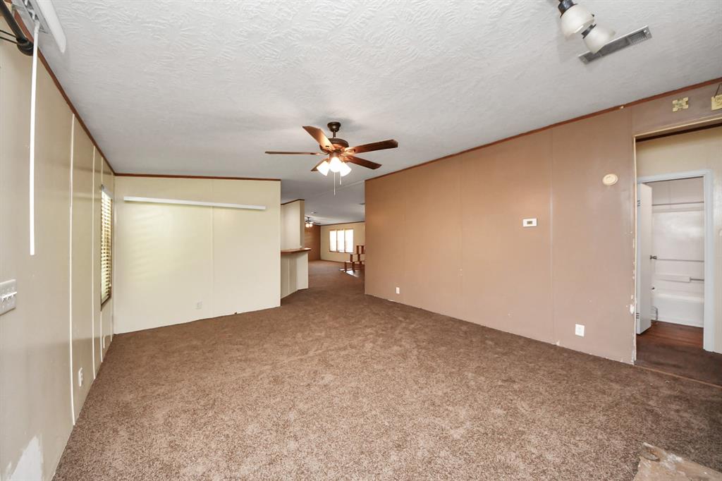 19002 Murphy Road, Alvin, Texas image 5