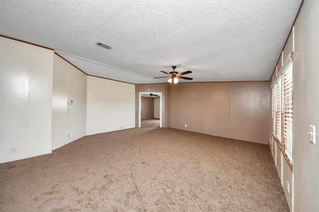 19002 Murphy Road, Alvin, Texas image 6