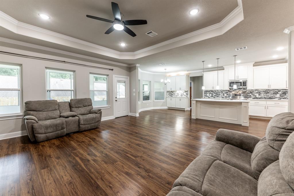 Photo 9 of 49 of 1716 Rollingwood Drive house